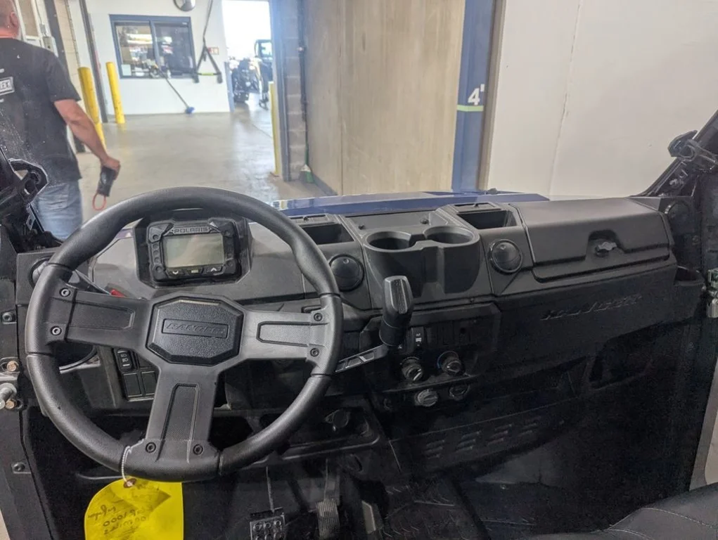 Used 2023 BLUE Polaris Premium image 6