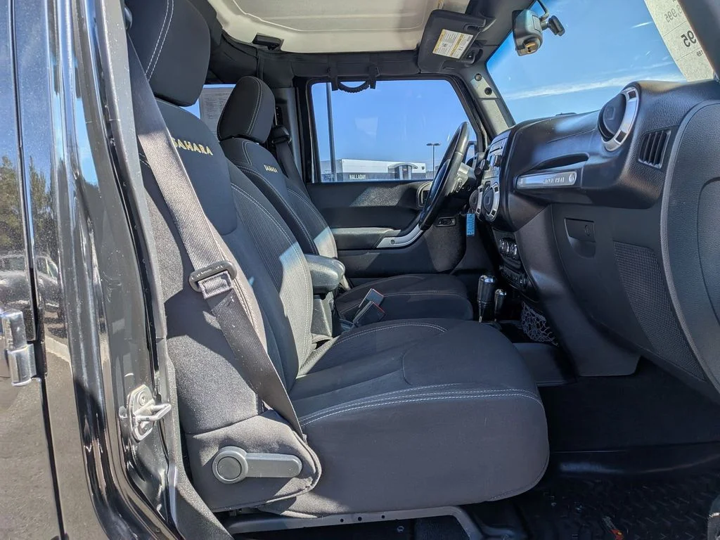 Used 2013 Black Jeep Sahara image 20