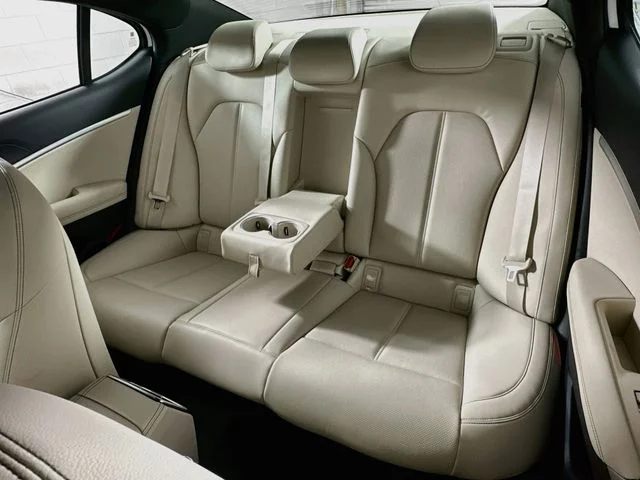 New 2026 White Genesis 2.5T image 12