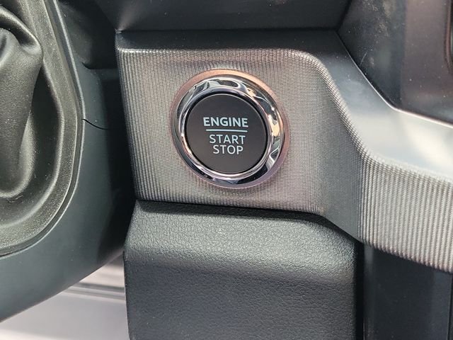 2026 Ford F-350 Super Duty Platinum - Photo 13