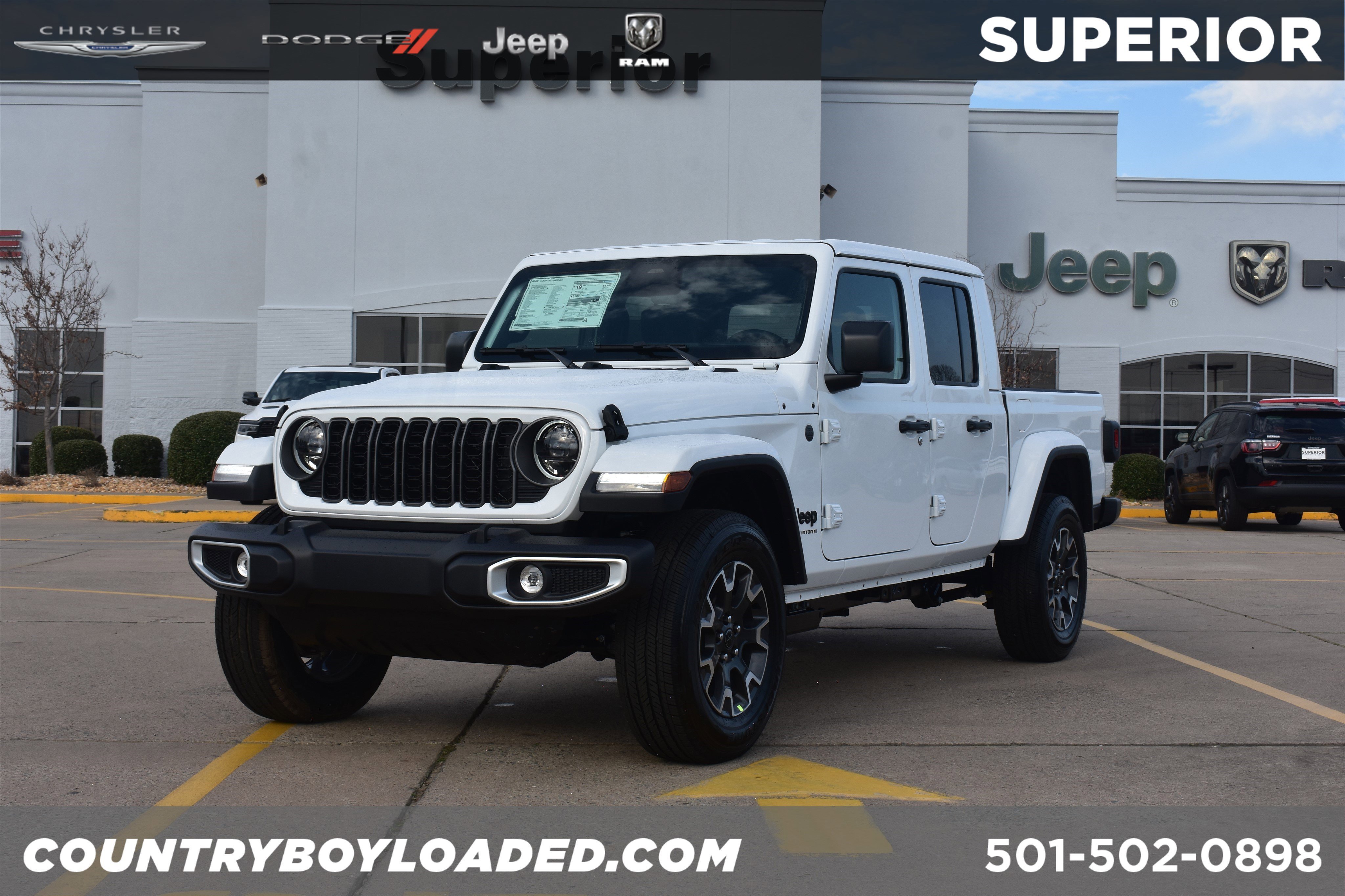 2026 Jeep Gladiator Sahara Auto's photo