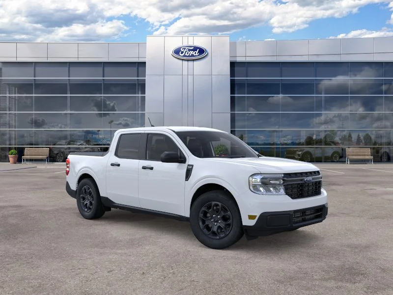 New 2024 Oxford White Ford XLT image 7