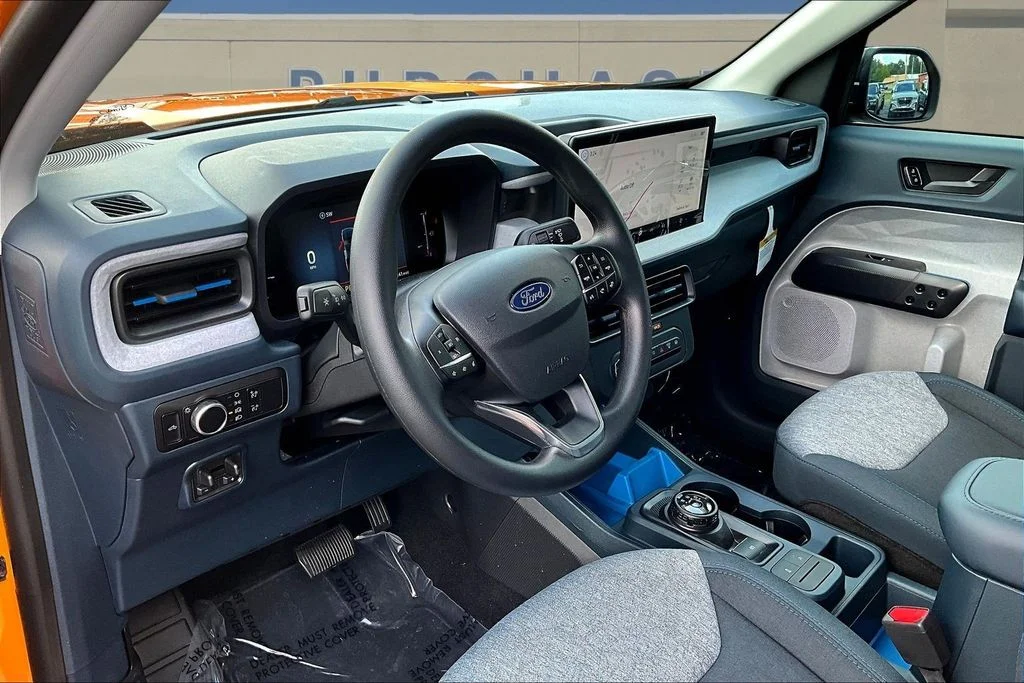 2026 Ford Maverick XLT - Photo 7