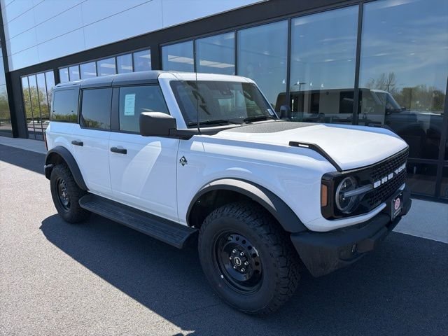 2026 Ford Bronco Outer Banks 4x4's photo