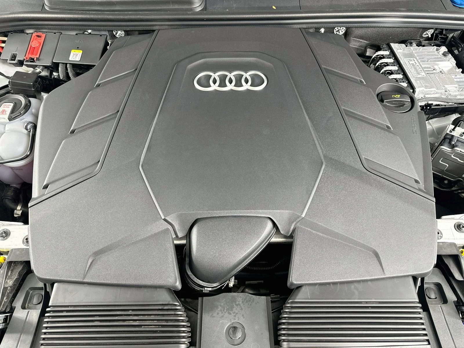 Used 2026 White Audi  image 13