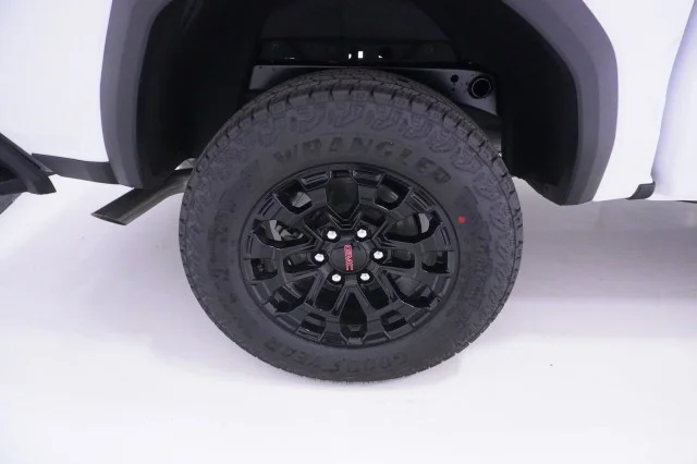 New 2026 Summit White GMC Elevation image 6