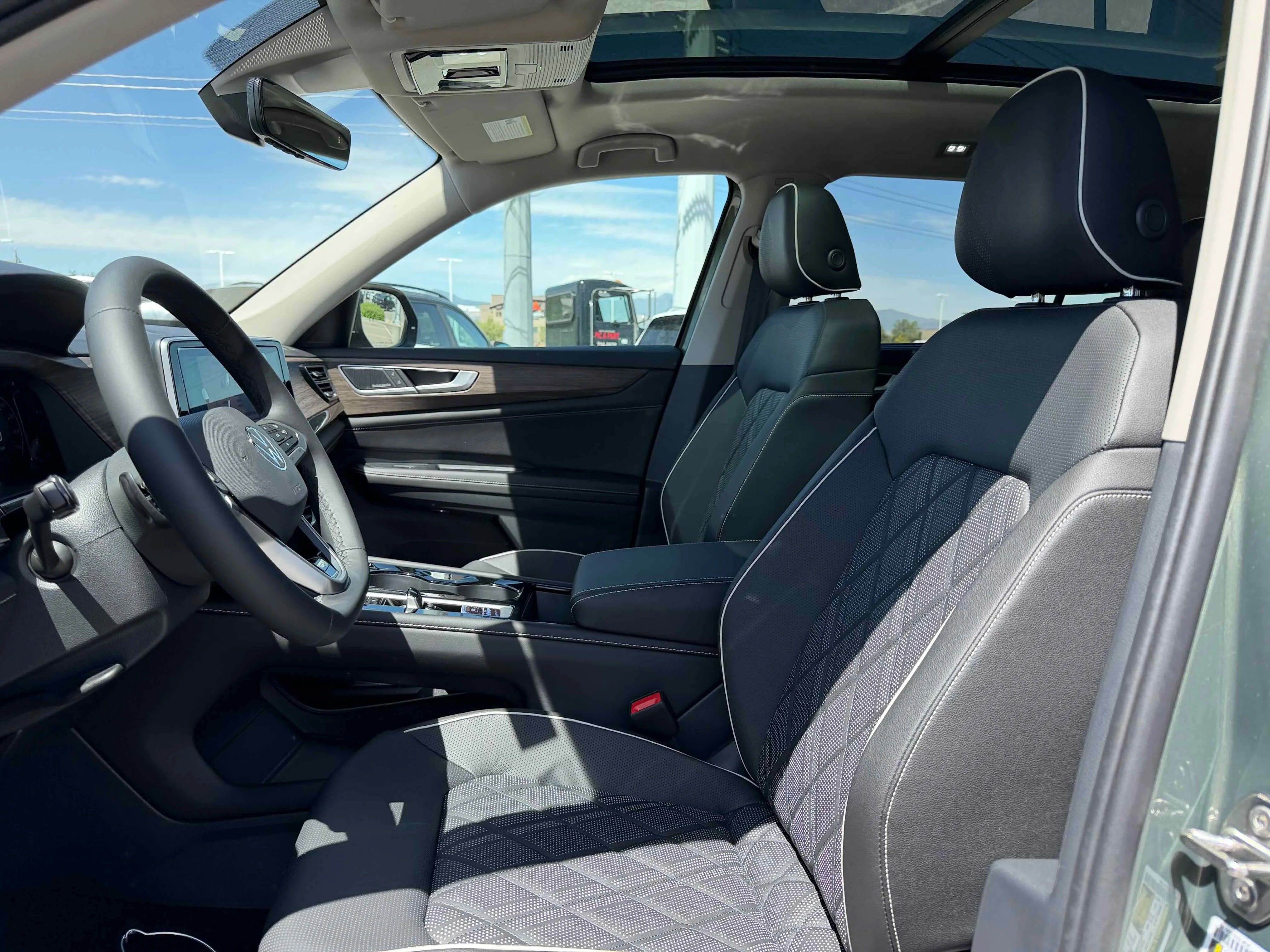New 2026 Green Volkswagen 2.0T SEL Premium R-Line image 12