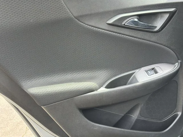 Used 2025 Gray Chevrolet LT image 20
