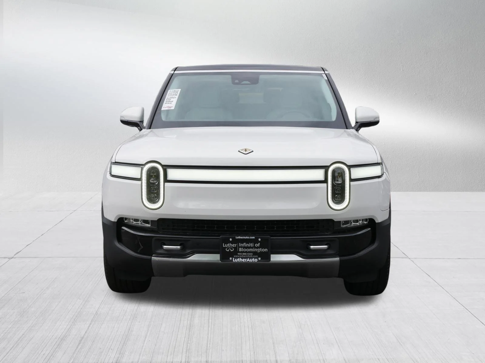 Used 2023 Rivian R1S Adventure with VIN 7PDSGABA1PN005150 for sale in Bloomington, MN