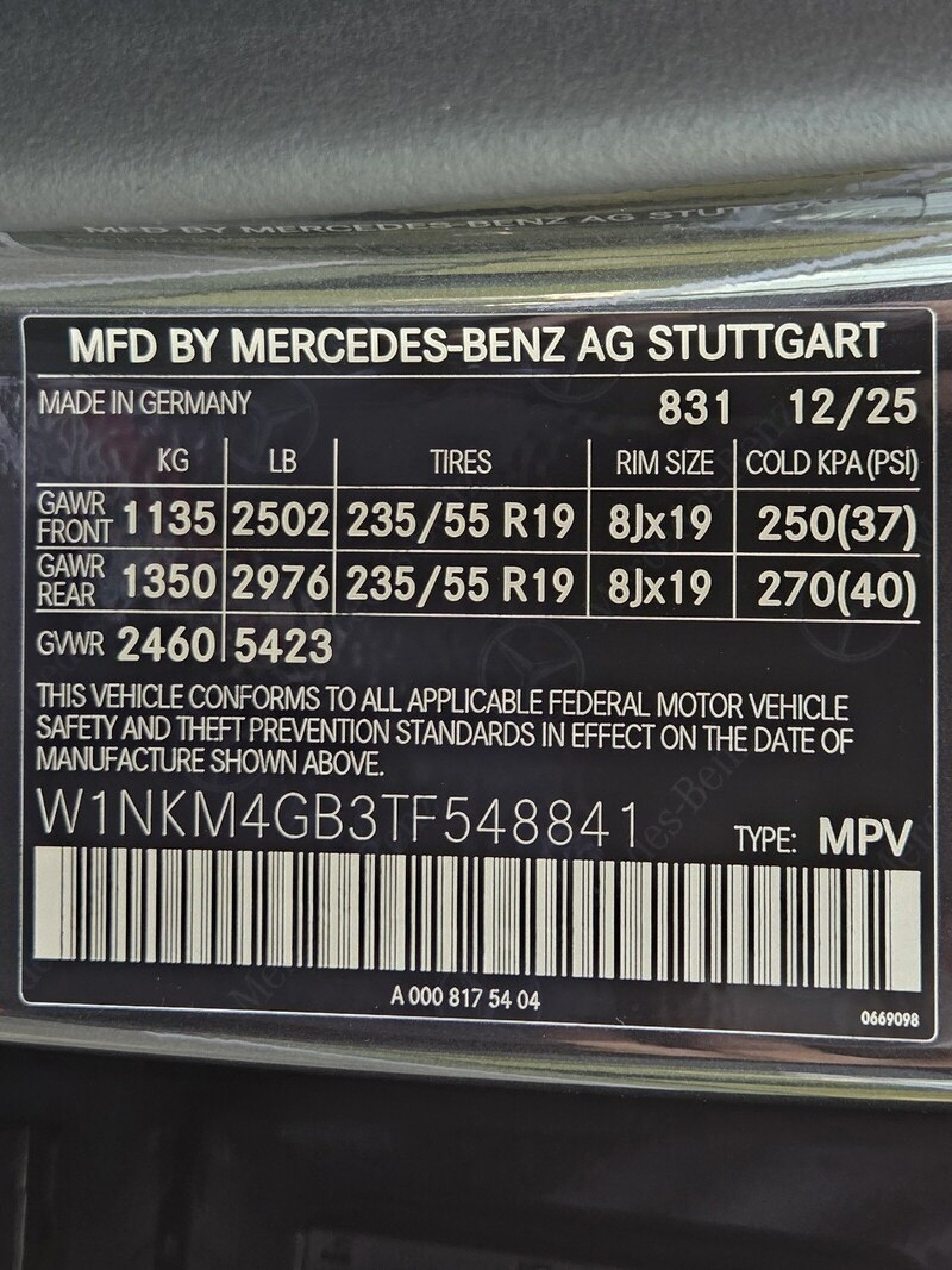 New 2026 Graphite Grey Metallic Mercedes-Benz GLC 300 SUV image 20