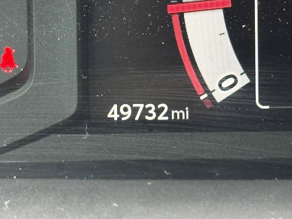 Used 2024 Ice Toyota SR5 image 19