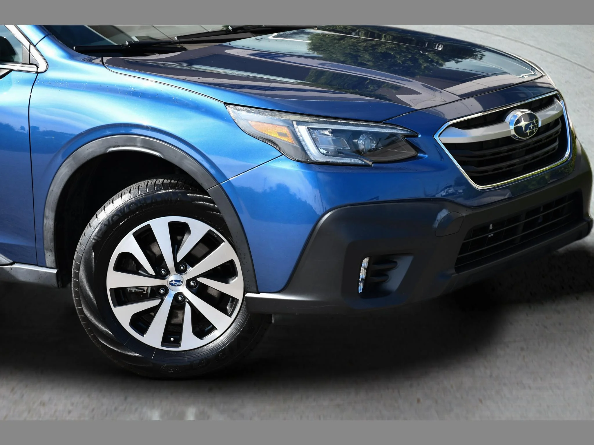 Used 2021 Abyss Blue Pearl Subaru Premium image 10