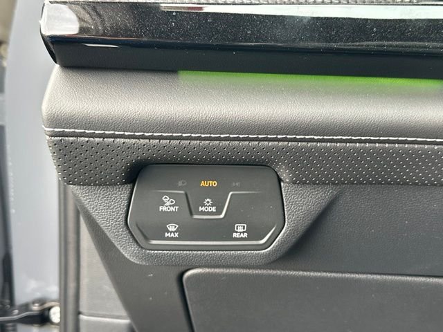 New 2026 Pure Gray Volkswagen 2.0T SEL R-Line Black image 24