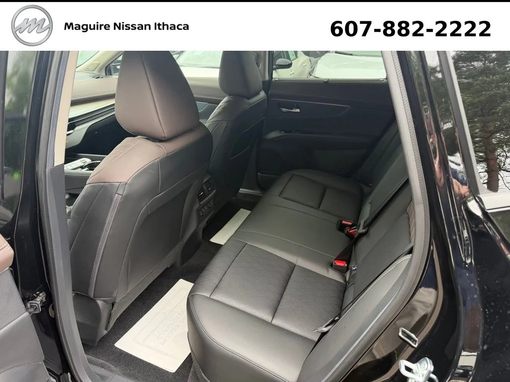 Used 2026 Black Nissan Platinum image 10