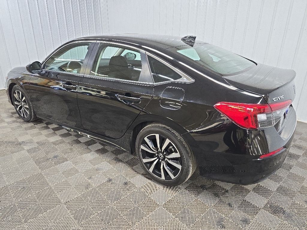 Used 2023 Black Honda EX image 9
