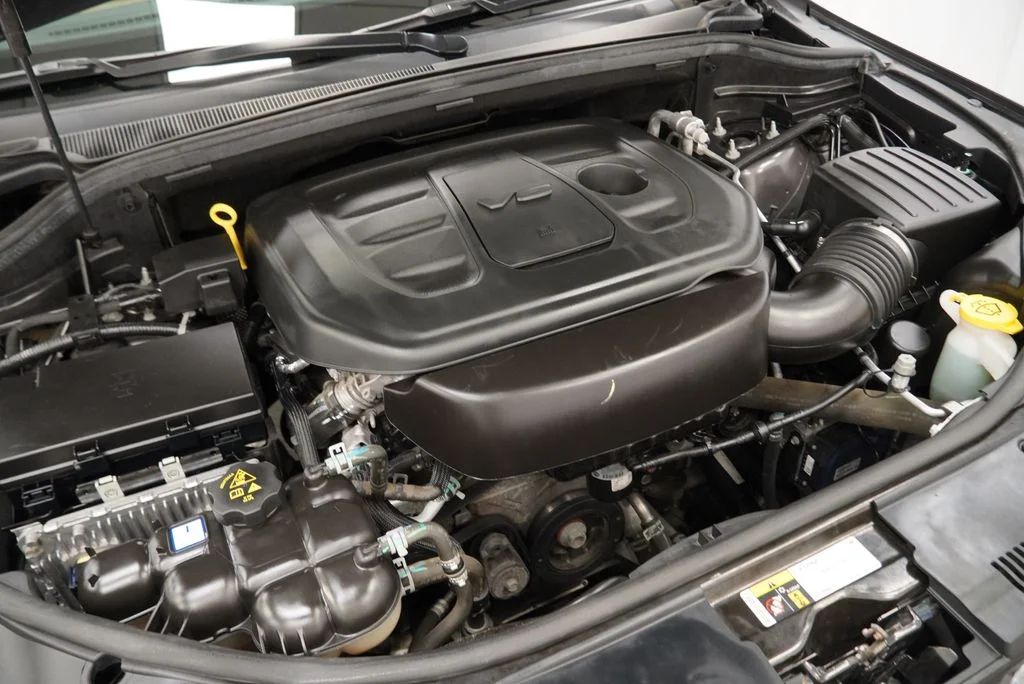 Used 2021 Gray Jeep Limited image 53