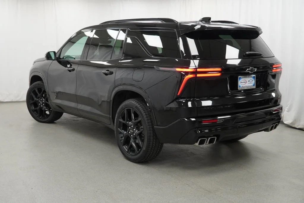 Used 2024 Mosaic Black Metallic Chevrolet RS image 42