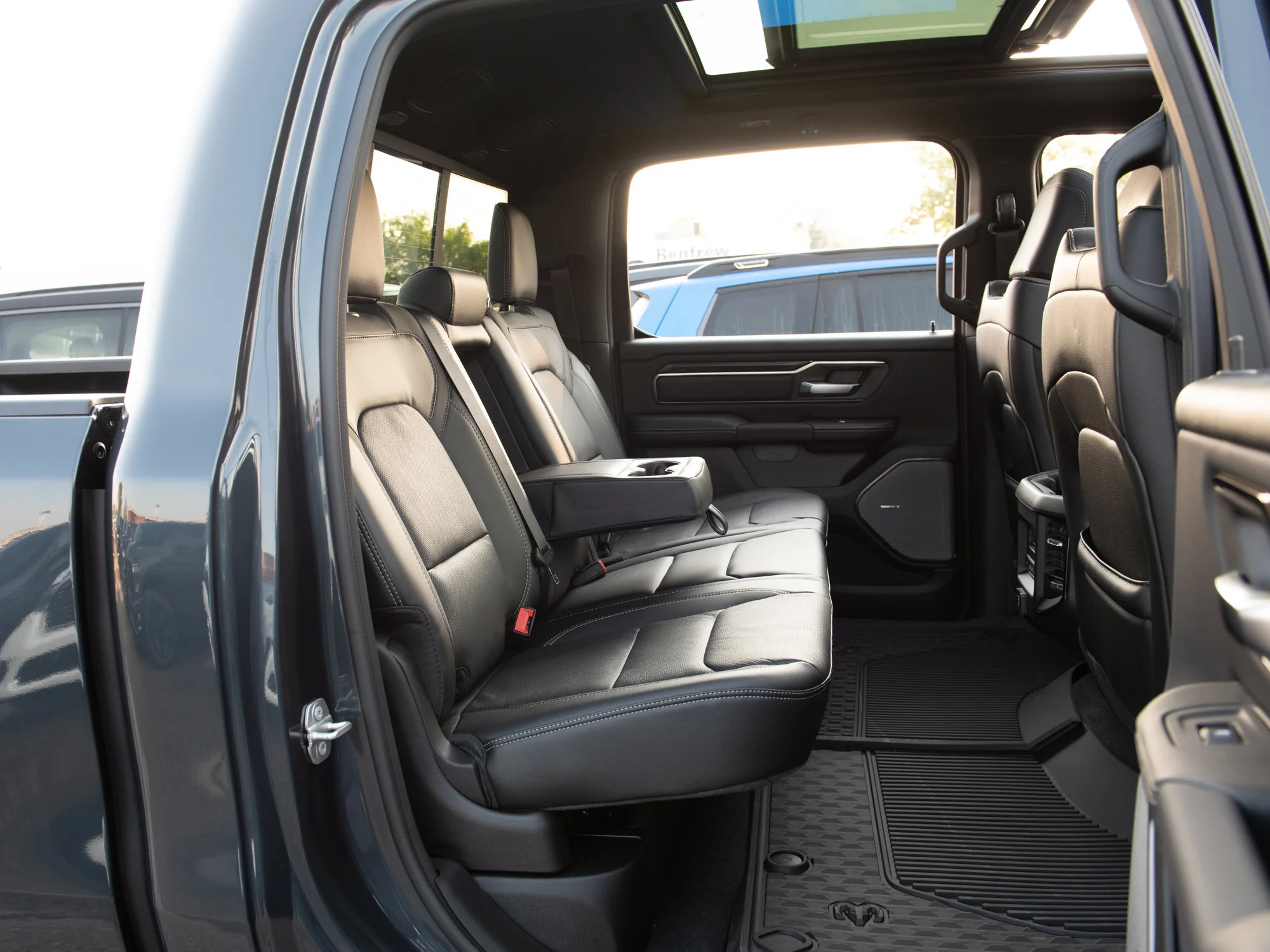 New 2026 Blue RAM Rebel* Crew Cab 4x4, Level 2 Equip Group, Panoramic Sunroof, 33 Inch A/T Tires image 31