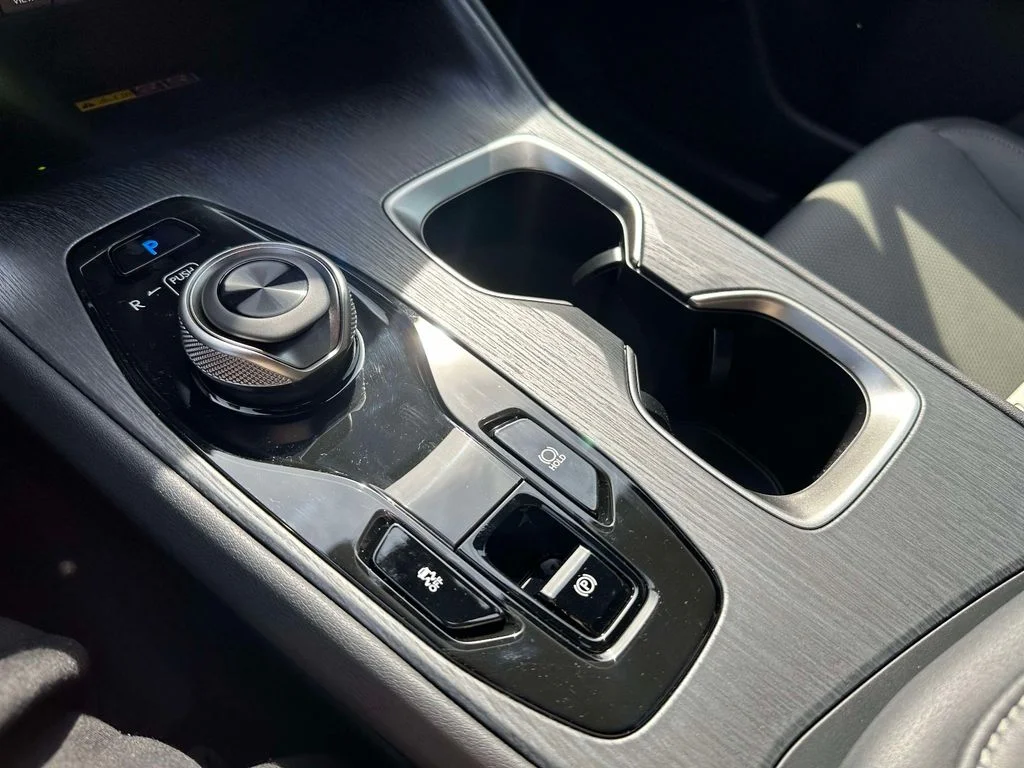 2026 Lexus RZ Premium - Photo 25