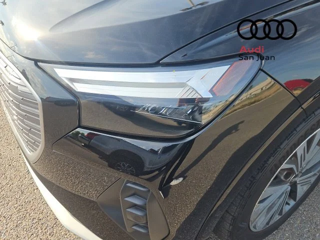 Used 2023 Black Audi Premium Plus image 4