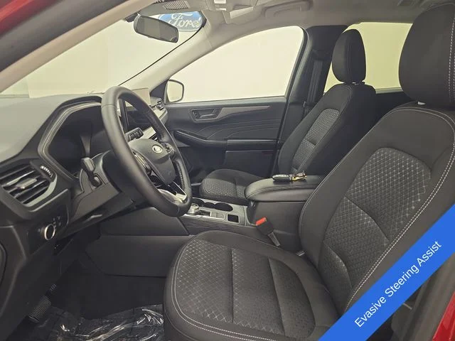 New 2026 Rapid Red Metallic Tinted Clearcoat Ford Active® image 23