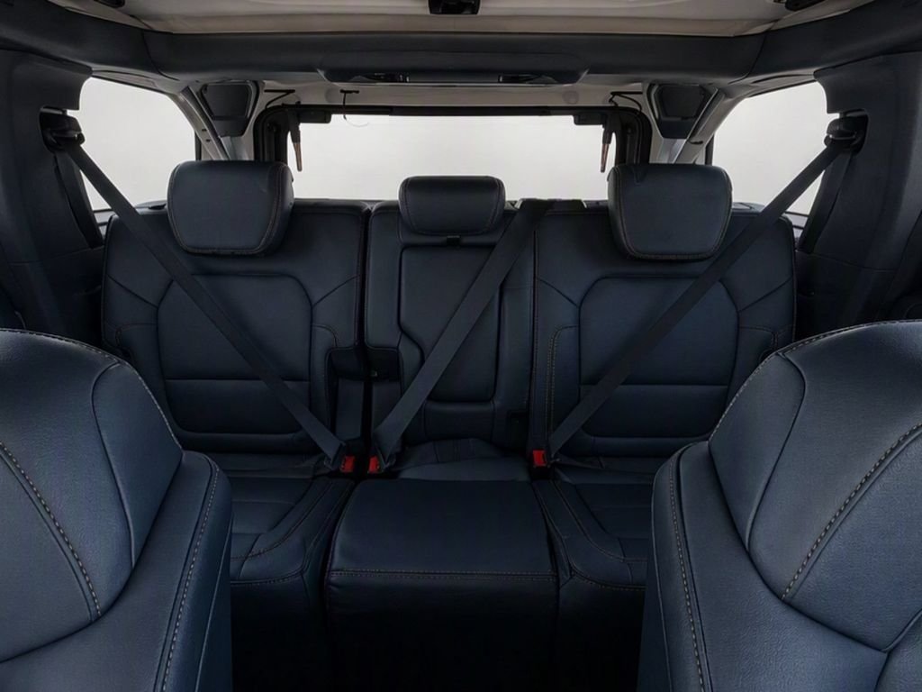 New 2026 Desert Sand Ford Badlands® image 17