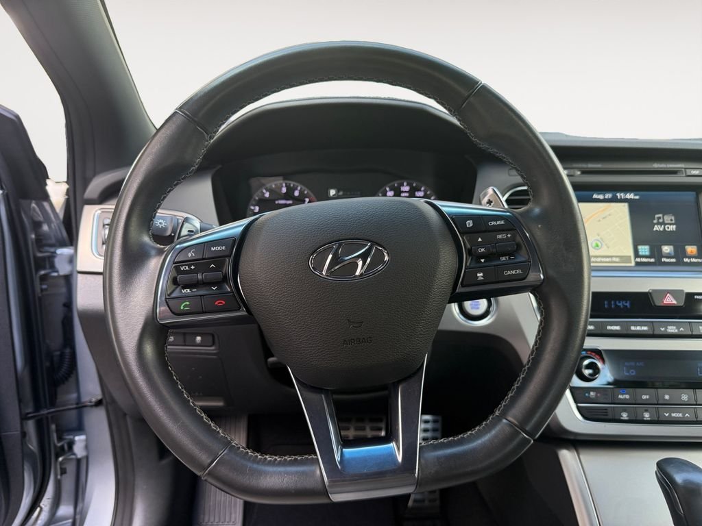 Used 2015 Gray Hyundai Limited image 12