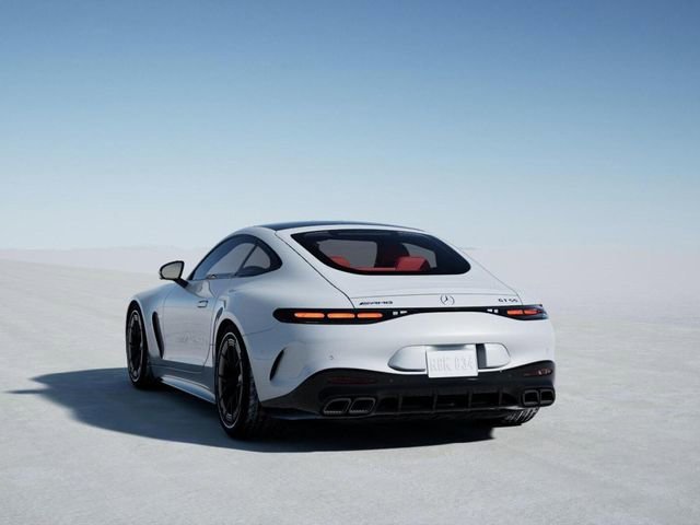 New 2026 MANUFAKTUR Moonlight White Metallic Mercedes-Benz AMG® GT 55 Coupe image 27