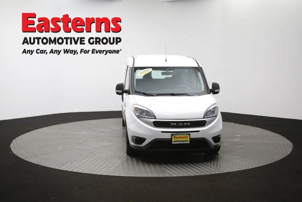 Used 2022 White Ram Base image 51