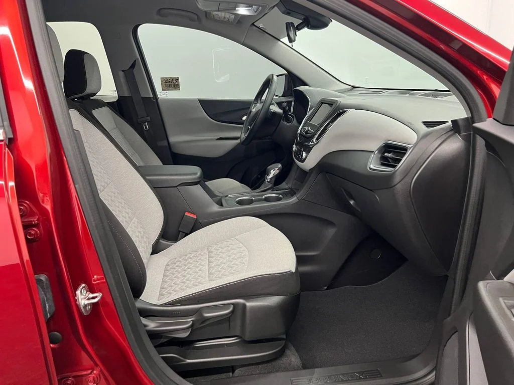 2024 Chevrolet Equinox LT - Photo 26
