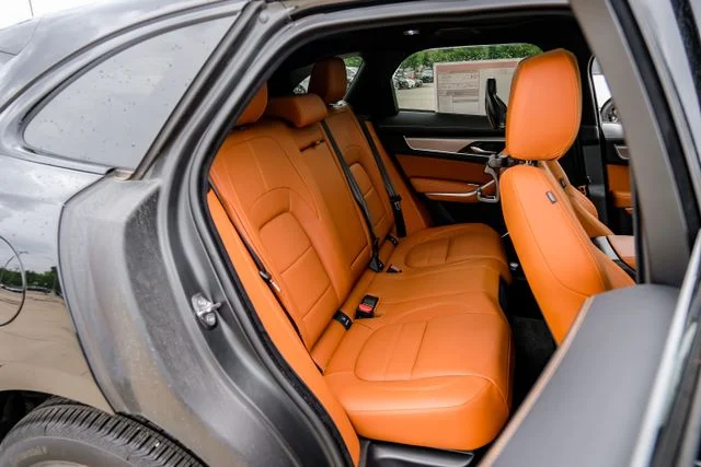 2026 Jaguar F-Pace R-Dynamic S - Photo 45