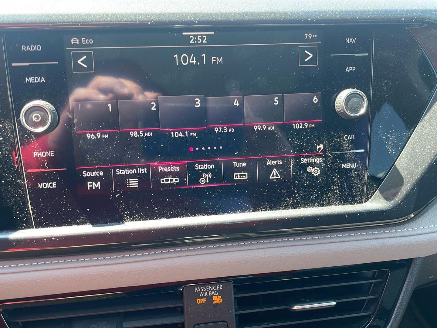 Used 2022 Platinum Gray Metallic Volkswagen SEL image 2