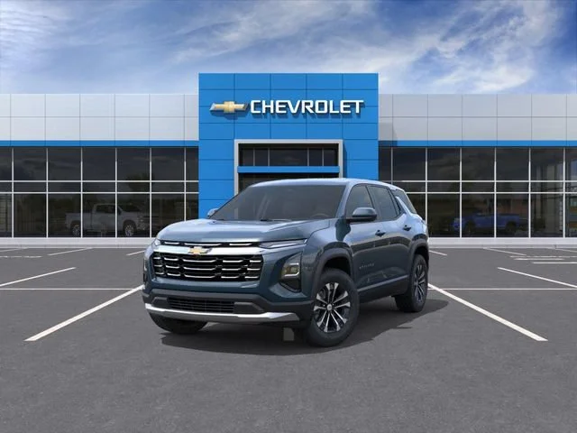 2027 Chevrolet Equinox LT - Photo 8
