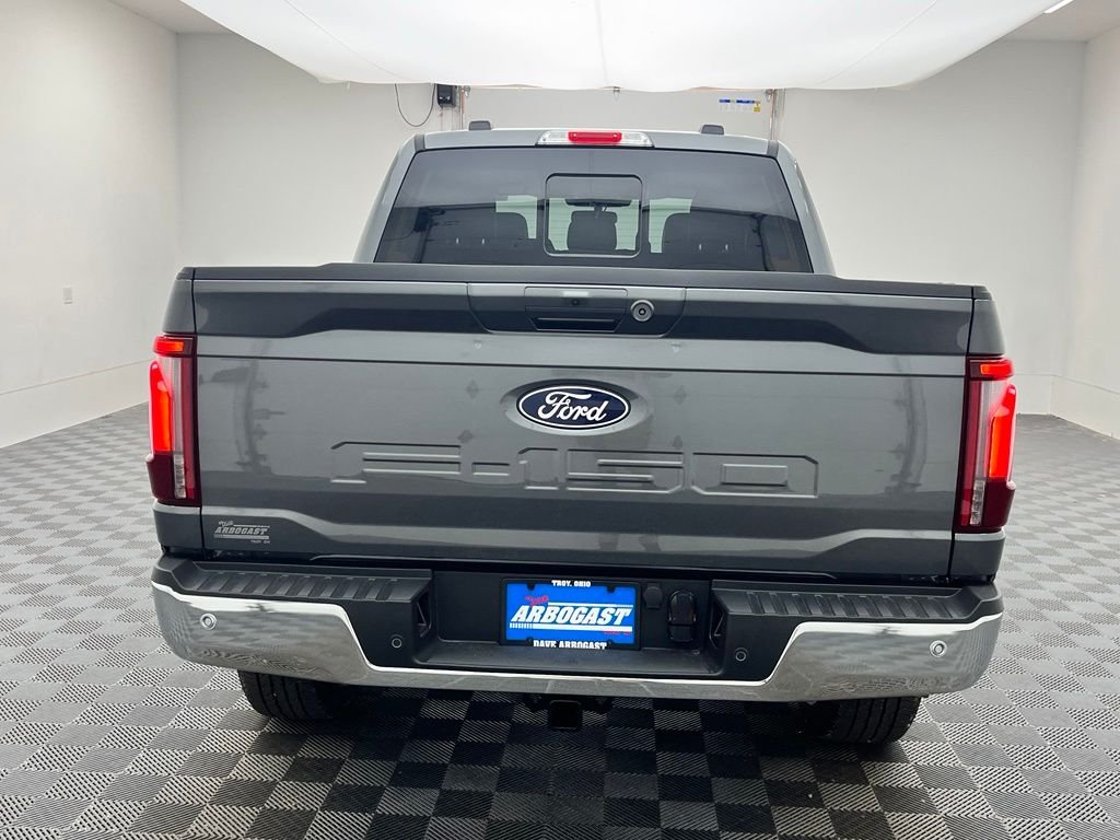 New 2026 Gray Ford Lariat image 10