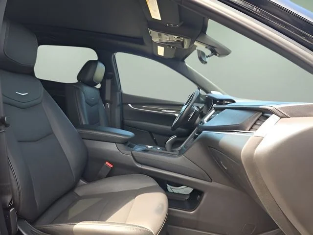 Used 2021 STELLAR BLACK METALLIC Cadillac AWD Sport image 15