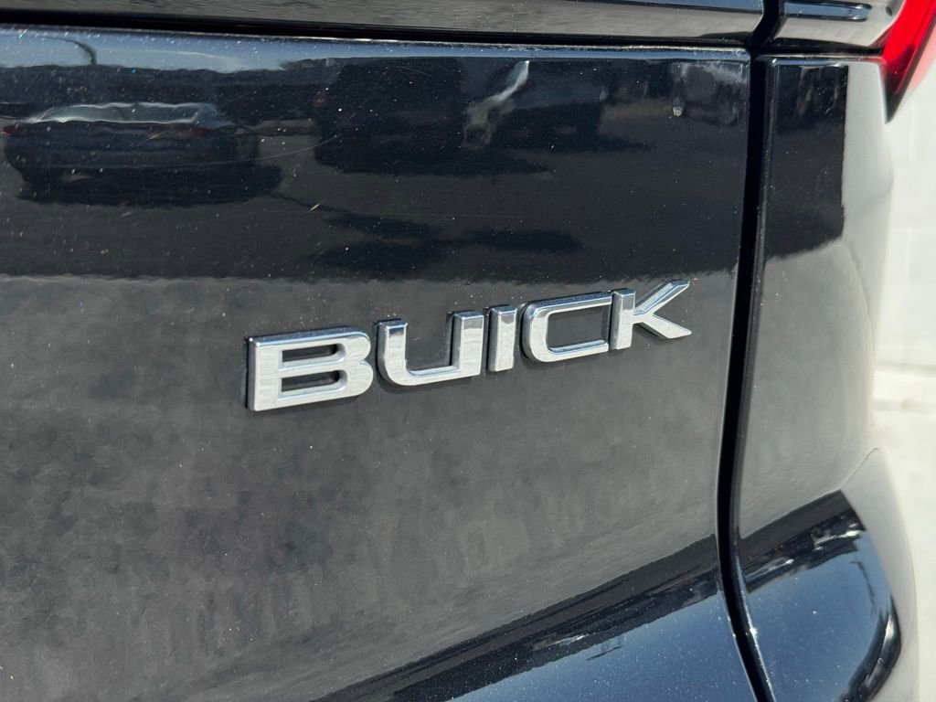 Used 2025 Ebony Twilight Metallic Buick Preferred image 14