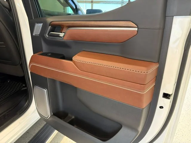 Used 2024 White GMC Denali Ultimate image 50