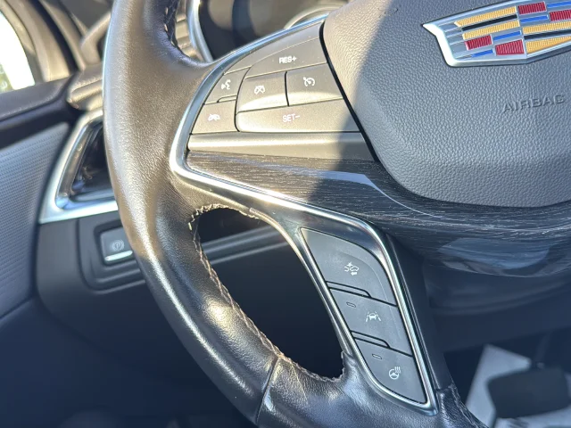 Used 2022 White Cadillac Premium Luxury image 39