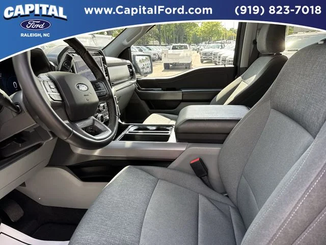 Used 2024 Gray Ford XLT image 19