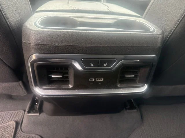 Used 2025 Black GMC Denali image 27