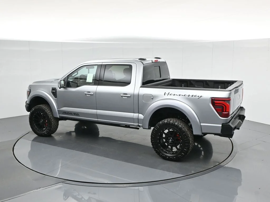 New 2025 Iconic Silver Metallic Ford Lariat image 52