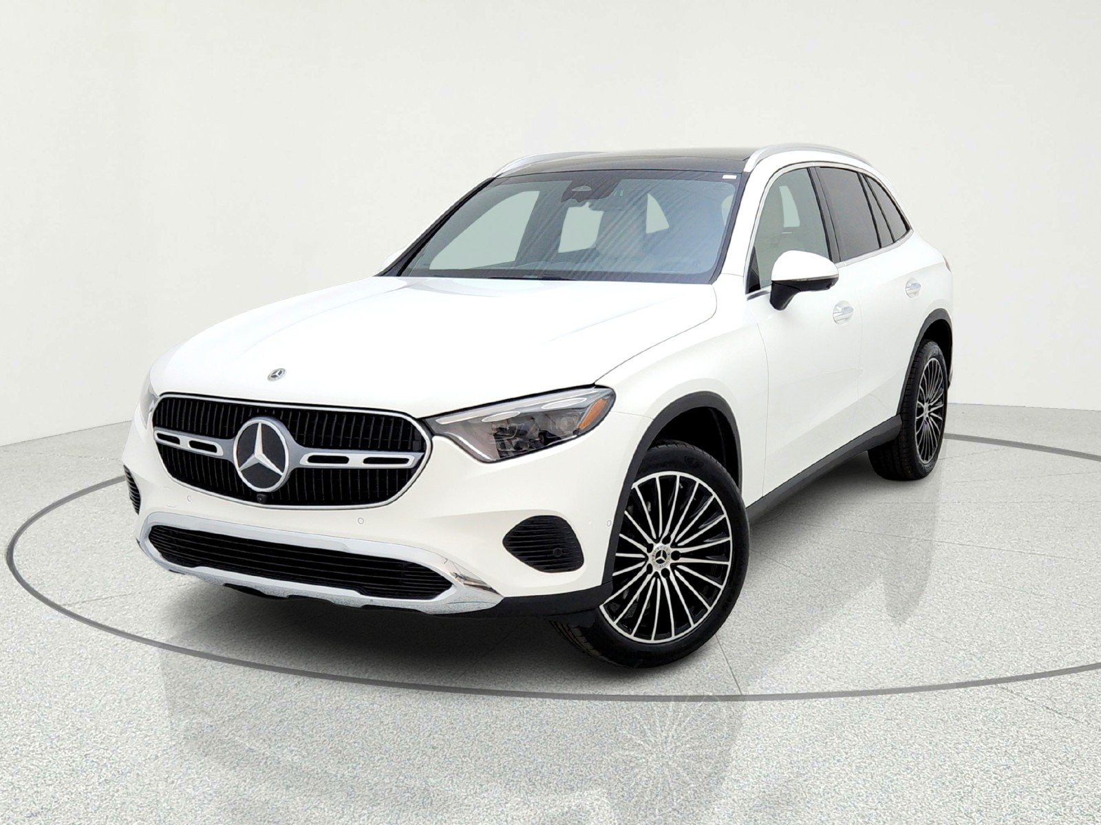New 2026 Polar White Mercedes-Benz GLC 300 SUV image 2