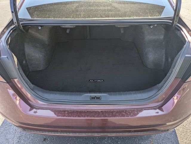 Used 2023  Nissan 2.5 SV image 10
