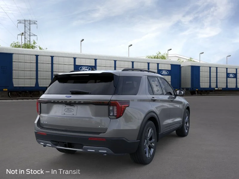 New 2026 Carbonized Gray Metallic Ford Active image 8