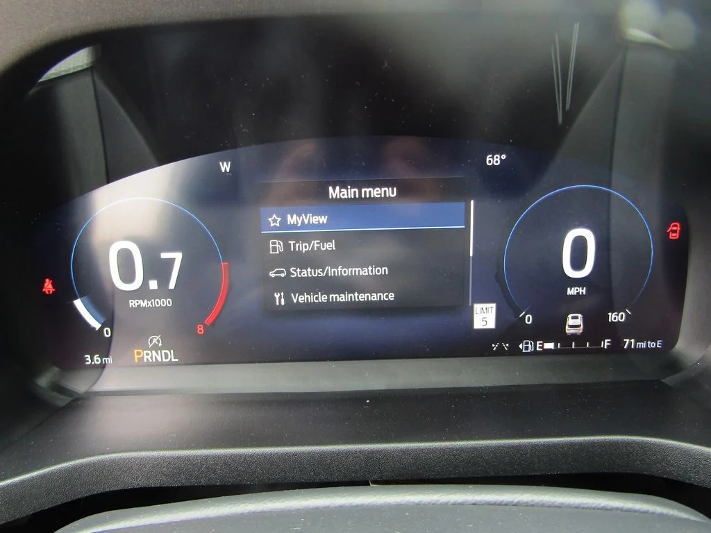 New 2027 Avalanche Gray Ford Active image 24