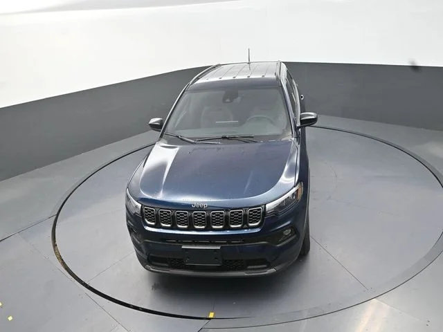 New 2026 Fathom Blue Pearl-Coat Exterior Paint Jeep Latitude image 13