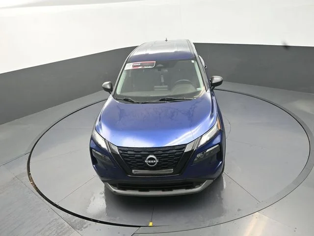 Used 2023 Blue Nissan S image 12