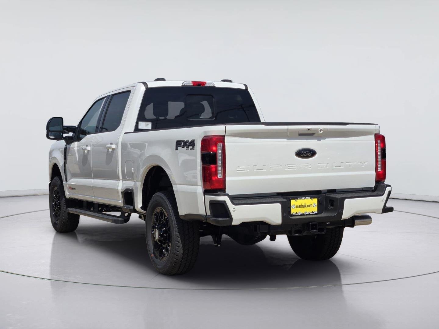 New 2026 Star White Metallic Tri-Coat Ford F-250® Lariat® image 3