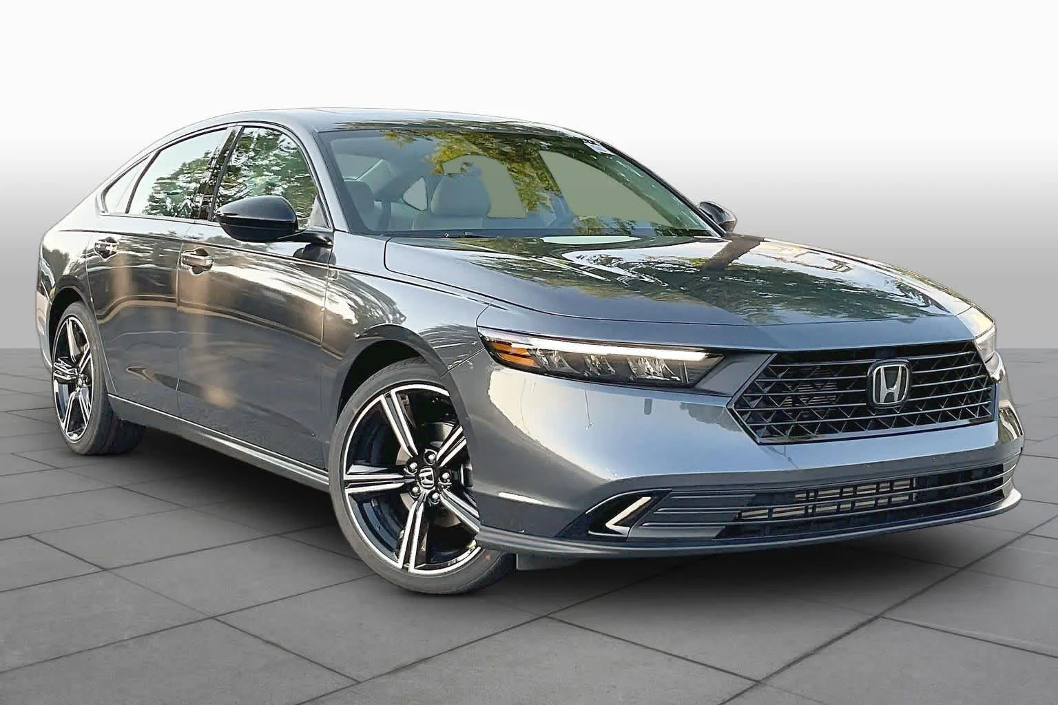 New 2026 Meteorite Gray Metallic Honda SE image 2