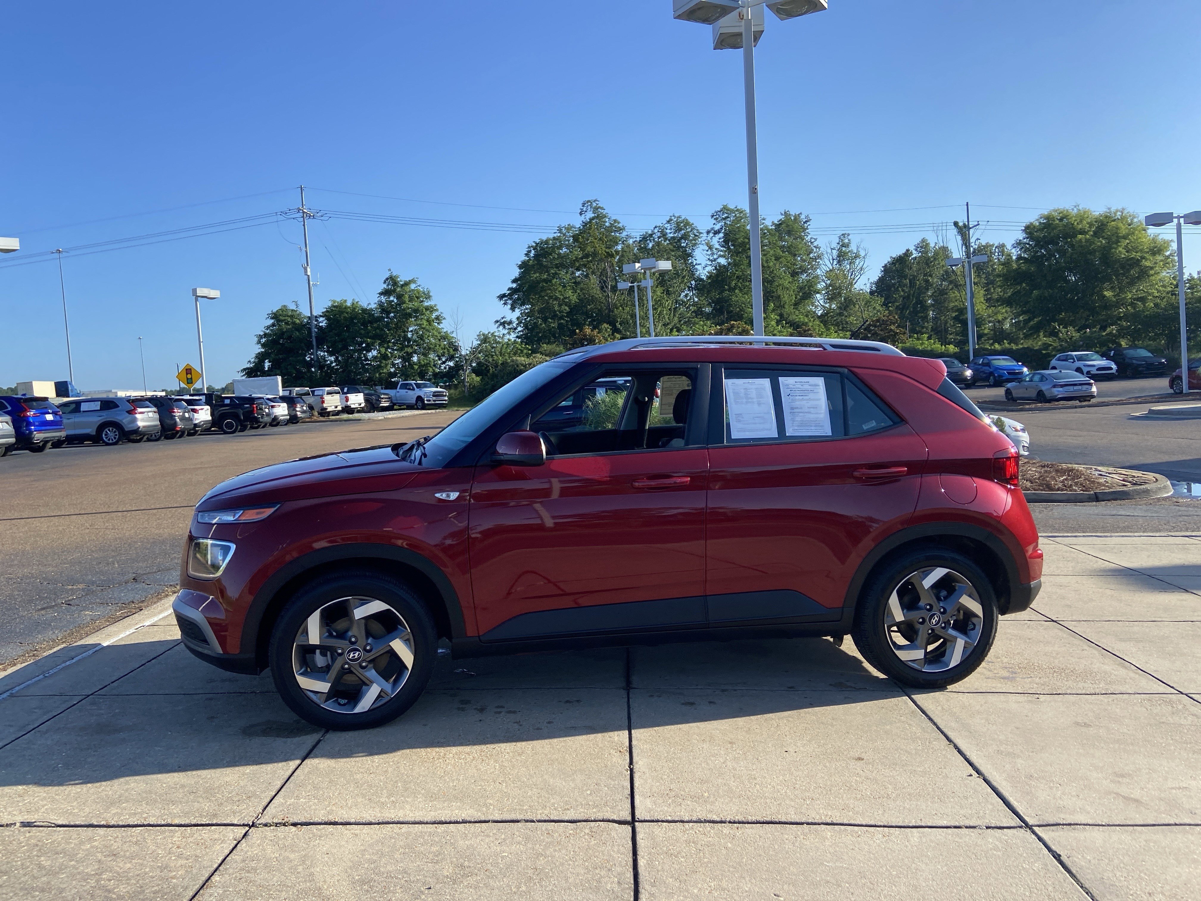 Used 2025 Ultimate Red Hyundai SEL image 6